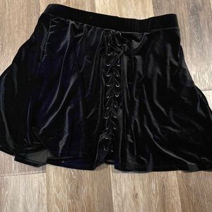 Velvet skirt
